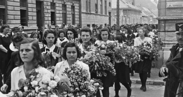 ballgás: ballagó diákok