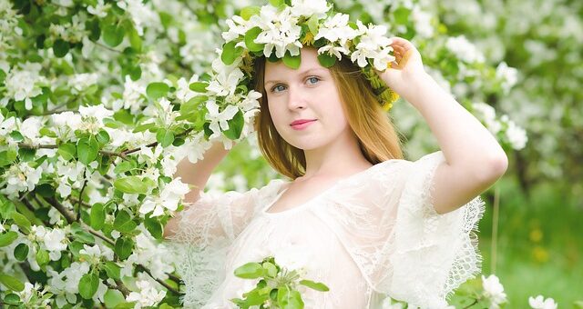 József Attila: TAVASZ VAN! GYÖNYÖRŰ!