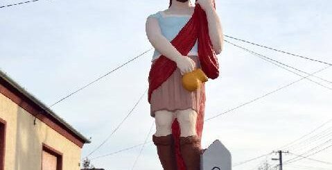 Szent Flórián szobra Geresdlakon