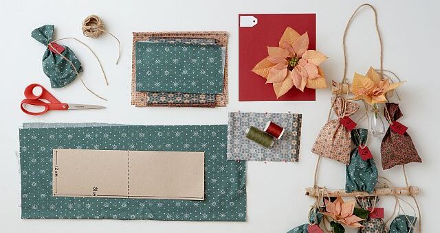 adventi naptás mikulásvirággal alapanyagai