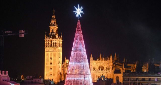 készülnek a karácsonyra világszerte - Sevilla