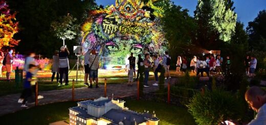 mesés éjszakai kalandok a Mini Magyarország makettparkban