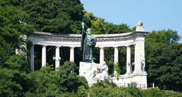 Szent Gellért szobor Budapesten