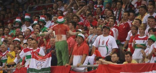 szurkolók a pekingi olimpián