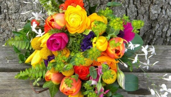 színes ballagási csokor